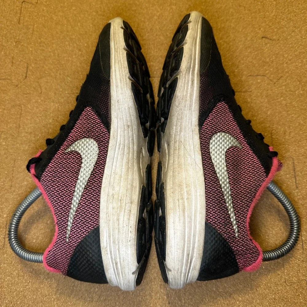 Nike Revolution 3 Kids Running Shoes Black Pink Silver 819416-001 Size 4Y